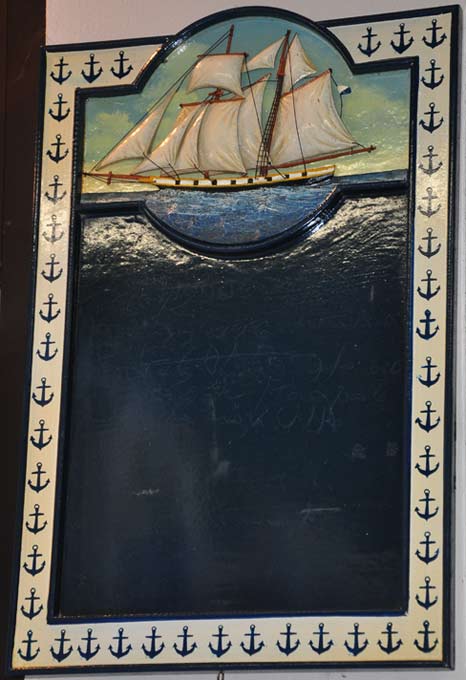La lavagna Country Corner con il veliero