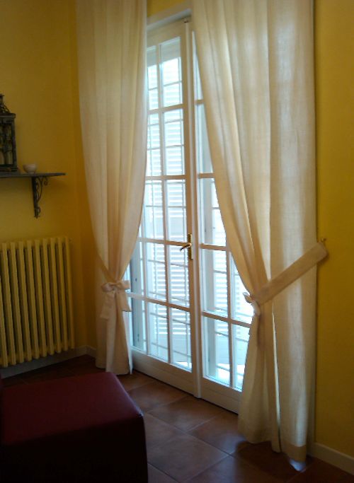 Le tende per la casa vacanze al lago