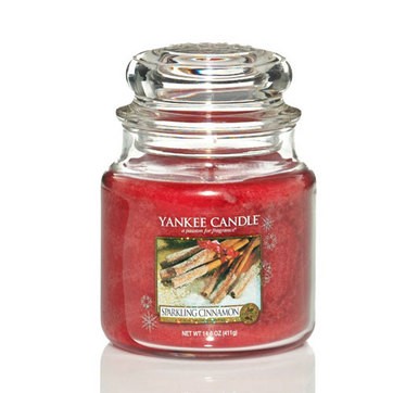 Sparkling Cinnamon candela di Yankee Candle giara media